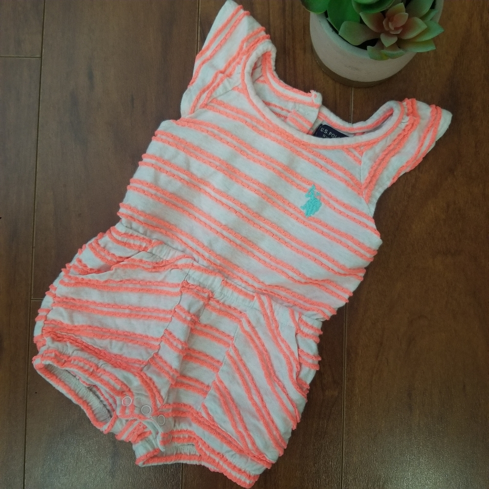 U.S. Polo Assn Onesie Ruffle Sleeves Large Logo - Picture 1 of 8